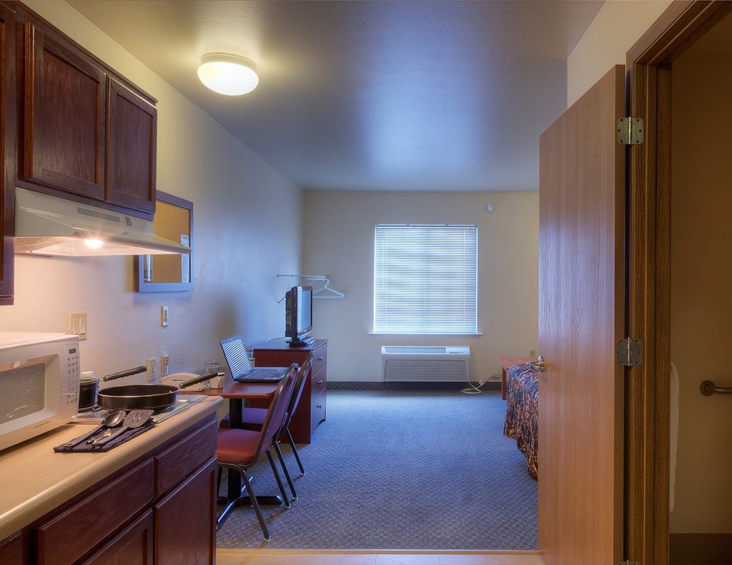Woodspring Suites Topeka Oda fotoğraf