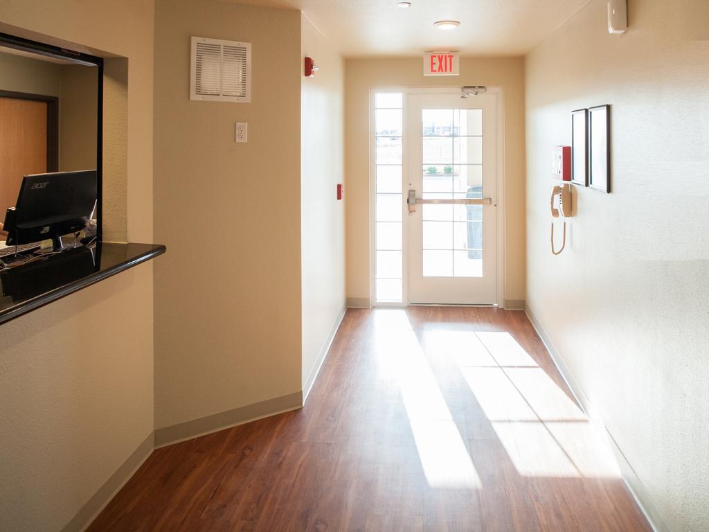 Woodspring Suites Topeka Dış mekan fotoğraf