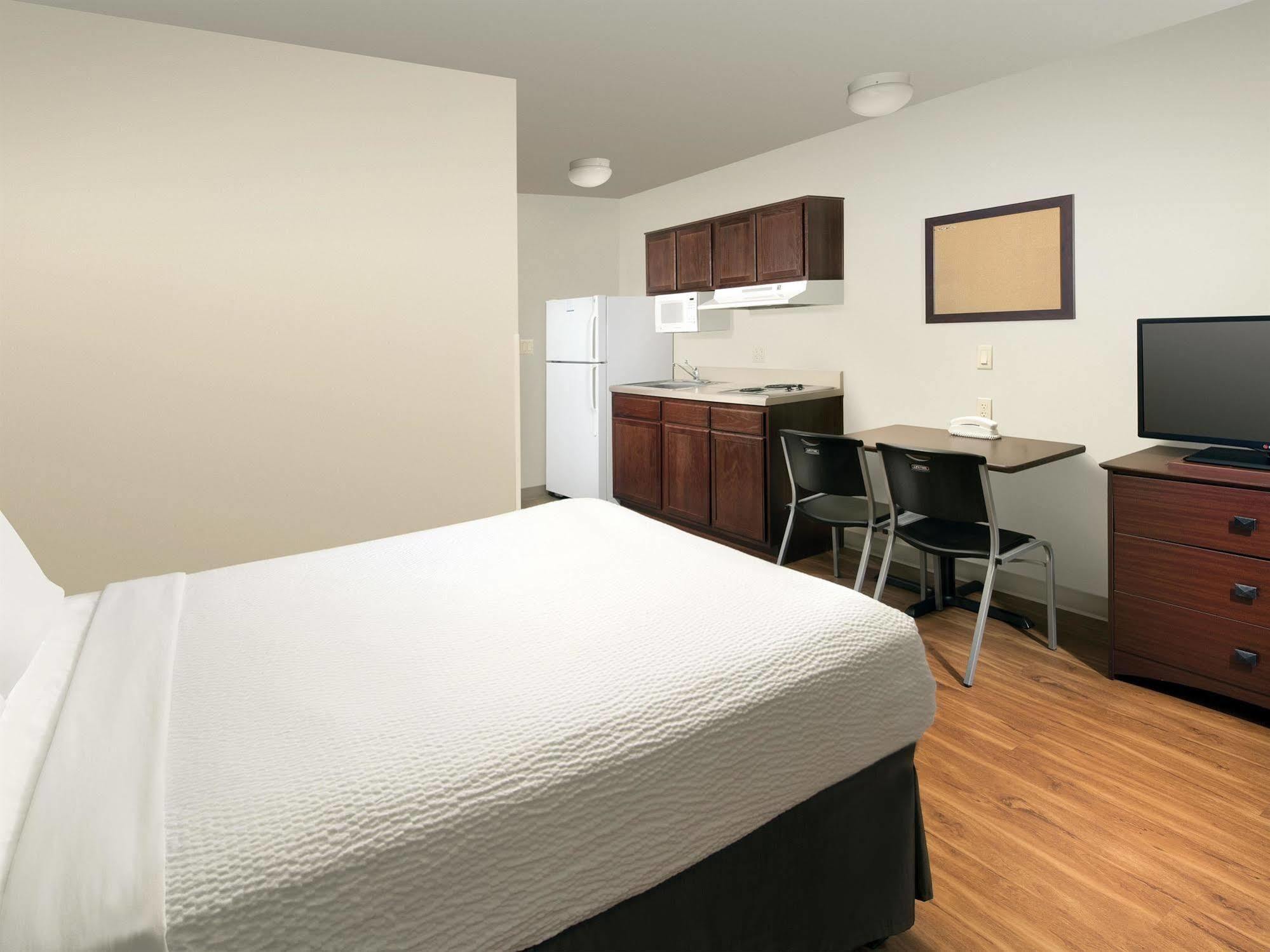Woodspring Suites Topeka Dış mekan fotoğraf