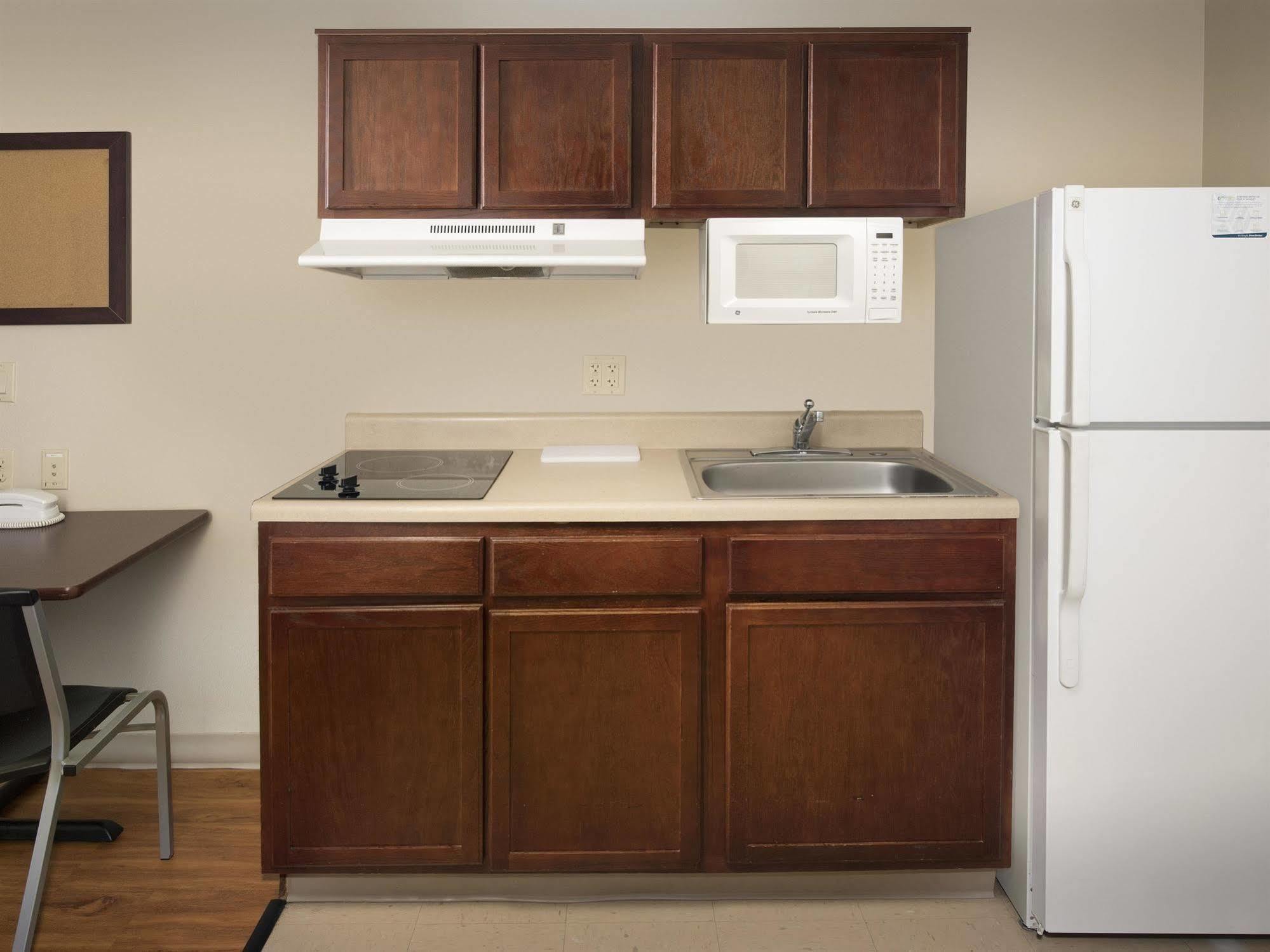 Woodspring Suites Topeka Dış mekan fotoğraf